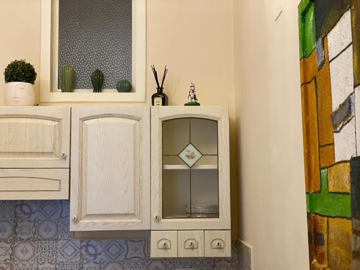 콘베르사노 Racconti Di Pietra B&B 외부 사진