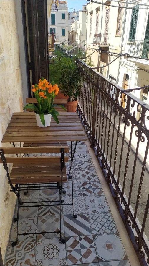 콘베르사노 Racconti Di Pietra B&B 외부 사진